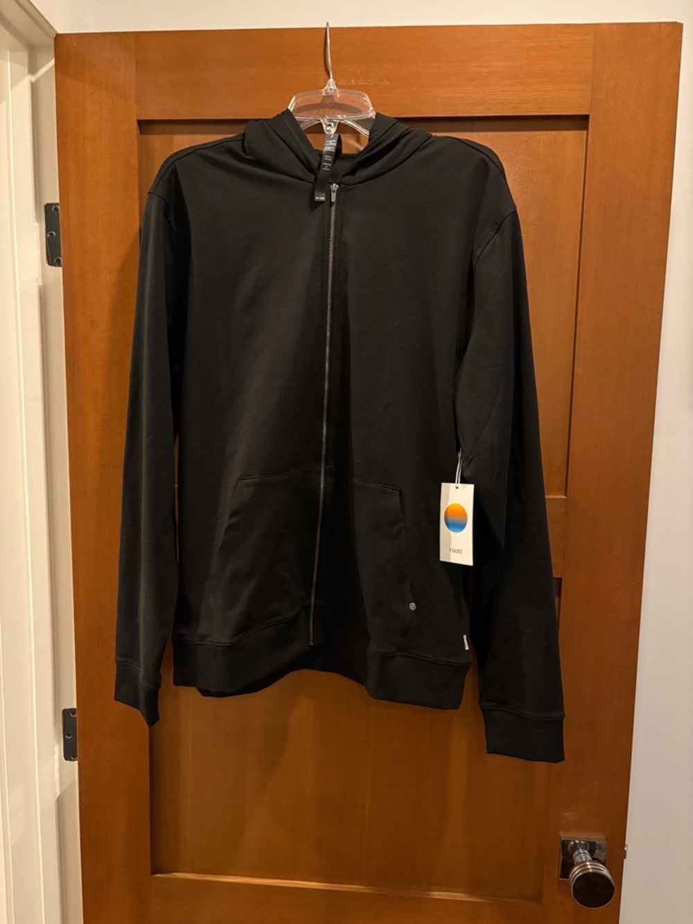 Vuori Men’s Coronado FZ Hoodie 2.0 in Black Heather NWT